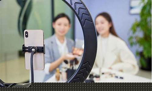 直播带着大家做期货(现场直播做期货)_https://www.ccit-cctv.com_上交所_第1张