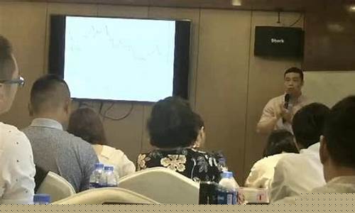 期货交易现场直播主持开场(期货交易直播室)_https://www.ccit-cctv.com_科创吧_第1张